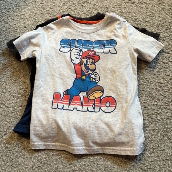 Size 4 Boys Shirt Bundle Lot Nike Batman Jurassic World Super Mario Cars Racing - Picture 7 of 9